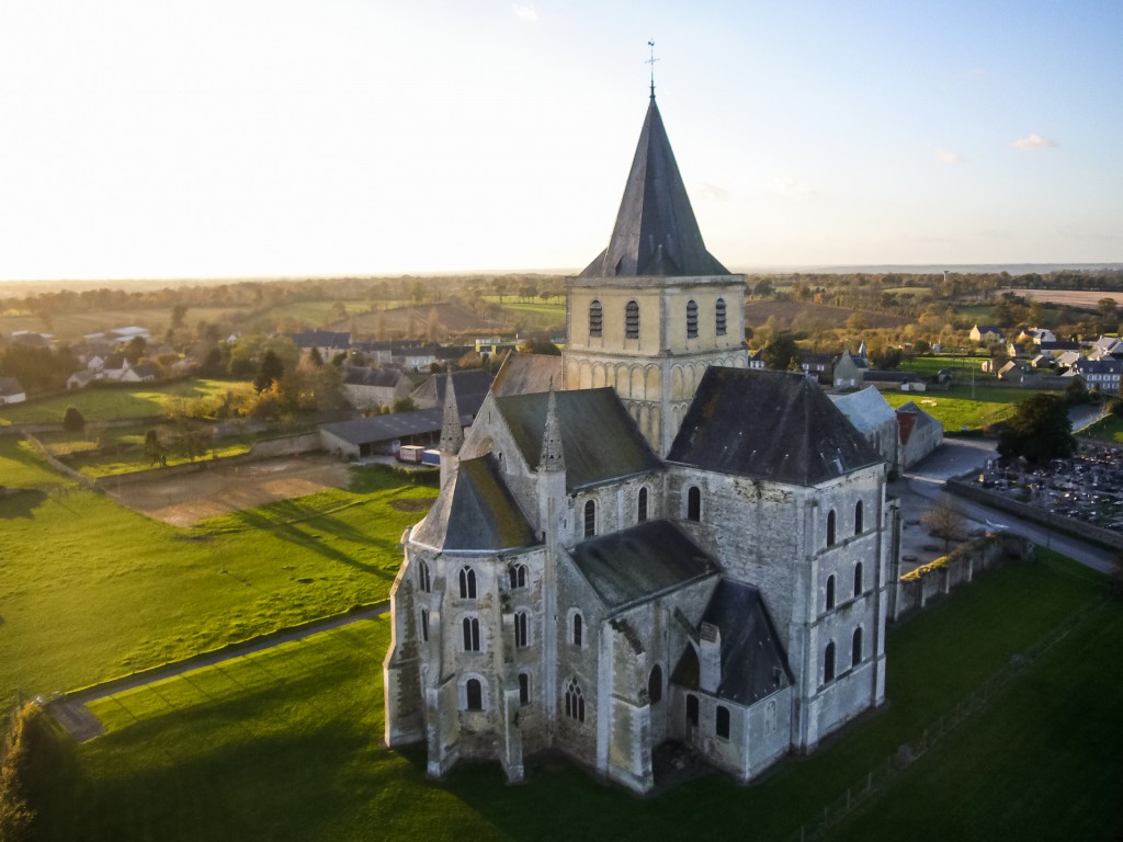 Abbaye Saint-Vigor de Cerisy-La-Forêt