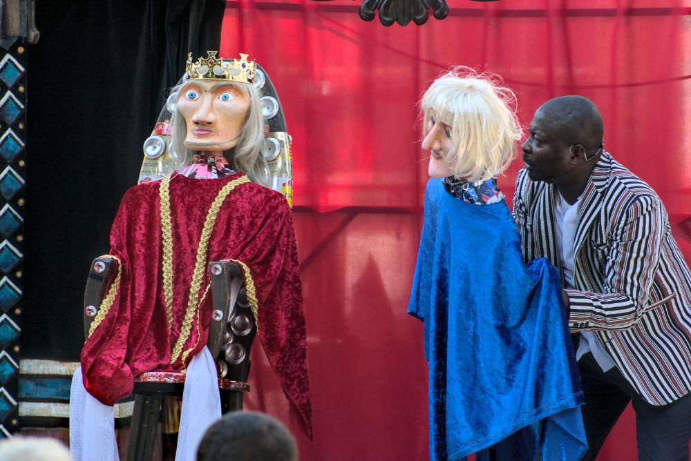Spectacle "Sacré Guillaume" par la Compagnie Hardie